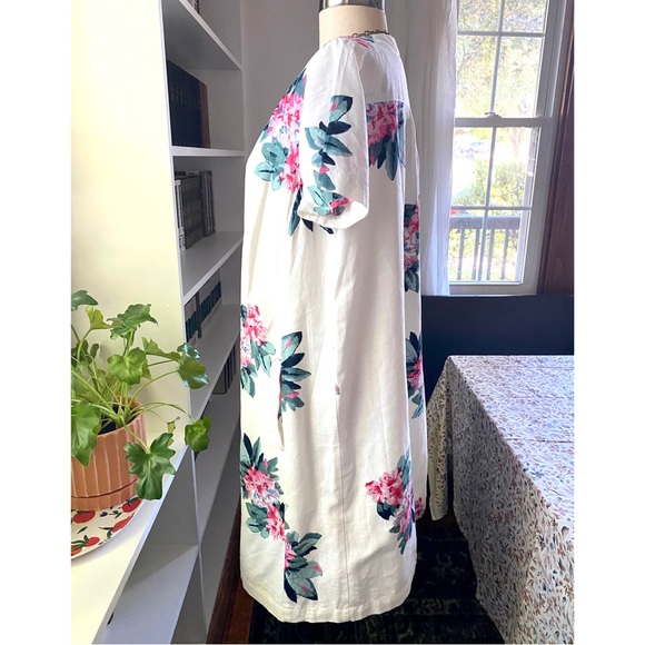 Joules Fifi Cotton Linen Blend Short Sleeve Floral Shift Dress with Pockets - Picture 11 of 16